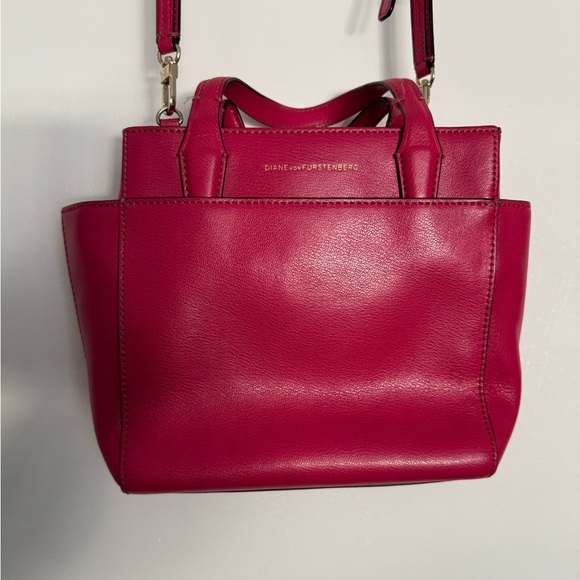Diane Von Furstenberg Fuchsia Leather Tote - Picture 1 of 11